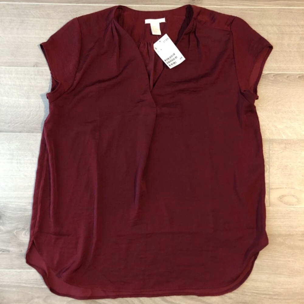 NWT H&M Maroon Dark Red Split V-Neck Shirt 8 m new